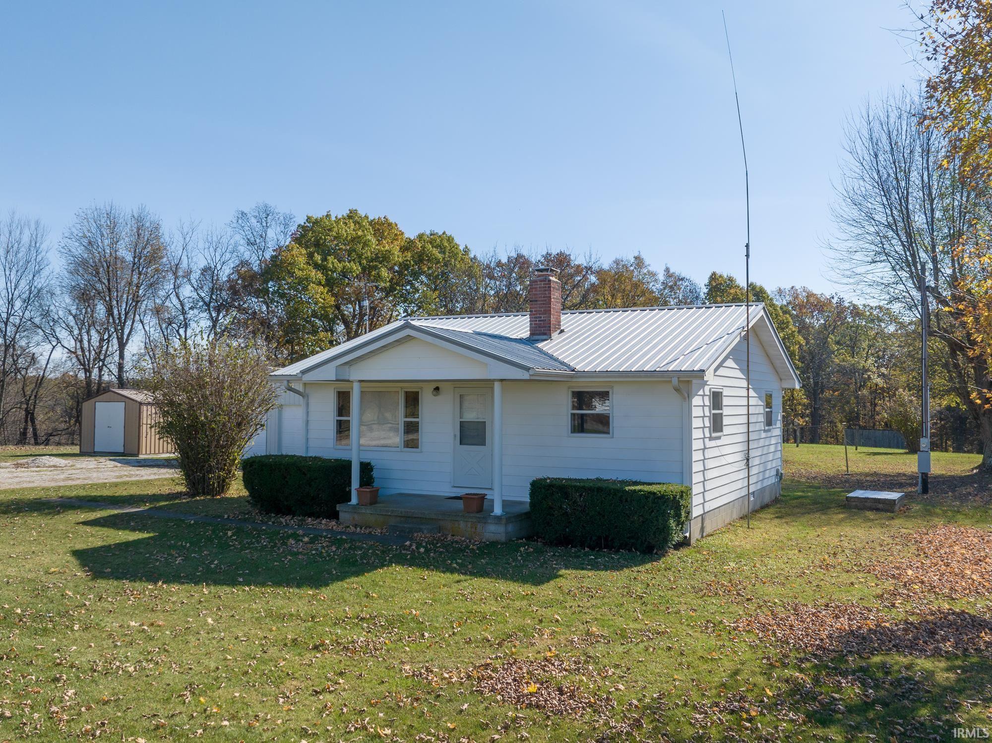 1721 Old Vincennes Road Mitchell, IN 47446 - Photo 8 of 36 Gallery Image 8