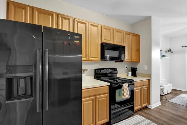 $267,500 | 1090 Treymont Lane Southwest, Lawrenceville, GA 30045