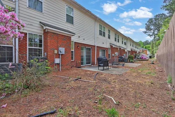 $267,500 | 1090 Treymont Lane Southwest, Lawrenceville, GA 30045