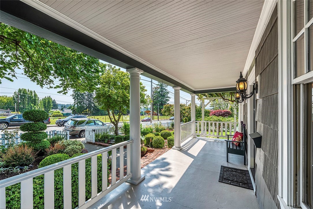 757 Main Street Edmonds, WA 98020 - Photo 3 of 25 Gallery Image 3