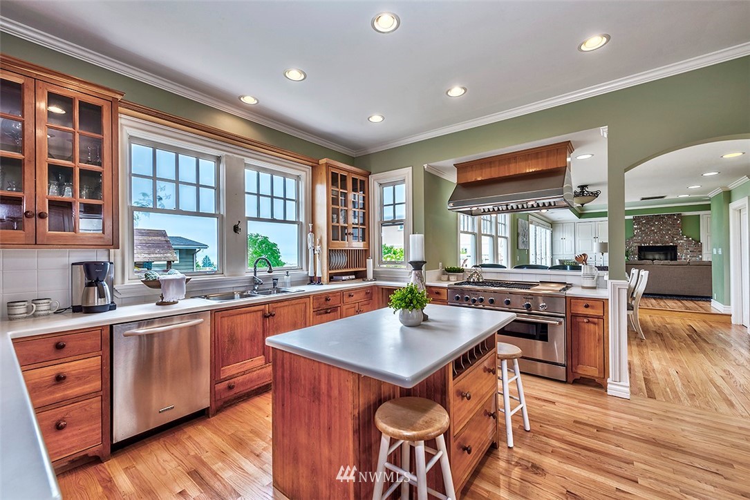 757 Main Street Edmonds, WA 98020 - Photo 8 of 25 Gallery Image 8