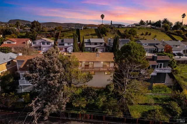 $499,000 | 235 Toledo Court, Vallejo, CA 94591