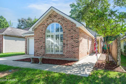 $189,900 | 601 Kaiser Drive, Lafayette, LA 70508