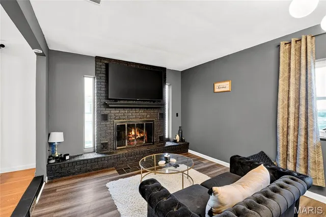 $197,000 | 6 Lancelot Drive, Belleville, IL 62226