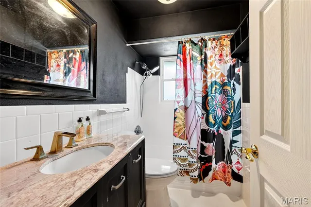 $197,000 | 6 Lancelot Drive, Belleville, IL 62226