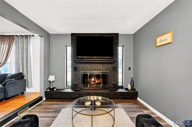 $197,000 | 6 Lancelot Drive, Belleville, IL 62226