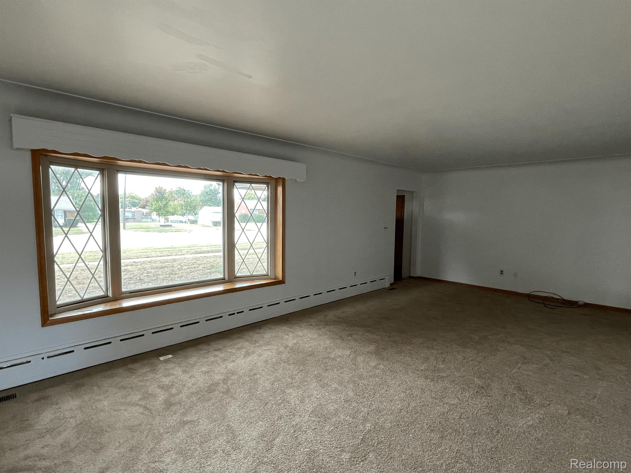 27240 Ryan Road Warren, MI 48092 - Photo 12 of 18 Gallery Image 12