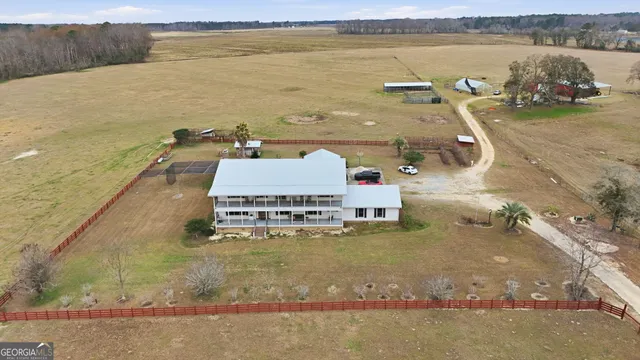 a view of a lake with houses