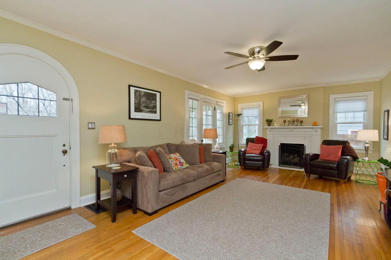 129 North Ardmore Road Bexley, OH 43209 - Photo 5 of 33