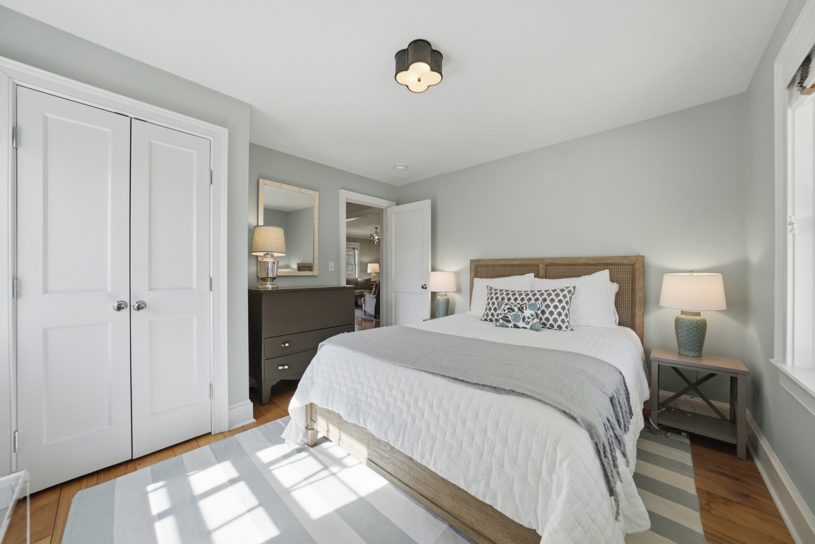 6 Sandwich Road Nantucket, MA 02554 - Photo 15 of 43