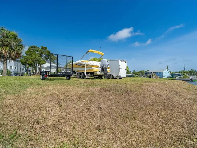 $386,000 | 4404 3rd Isle Drive, Hernando Beach, FL 34607