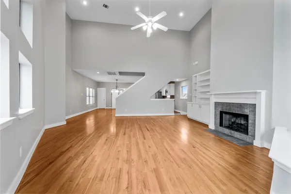 $2,100 | 9716 Linkmeadow Lane, Houston, TX 77025