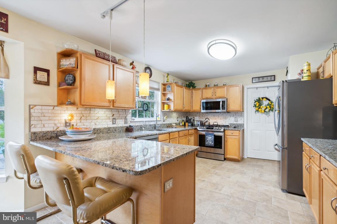 1 Samuel Drive Hammonton, NJ 08037 - Photo 11 of 38 Gourmet kitchen