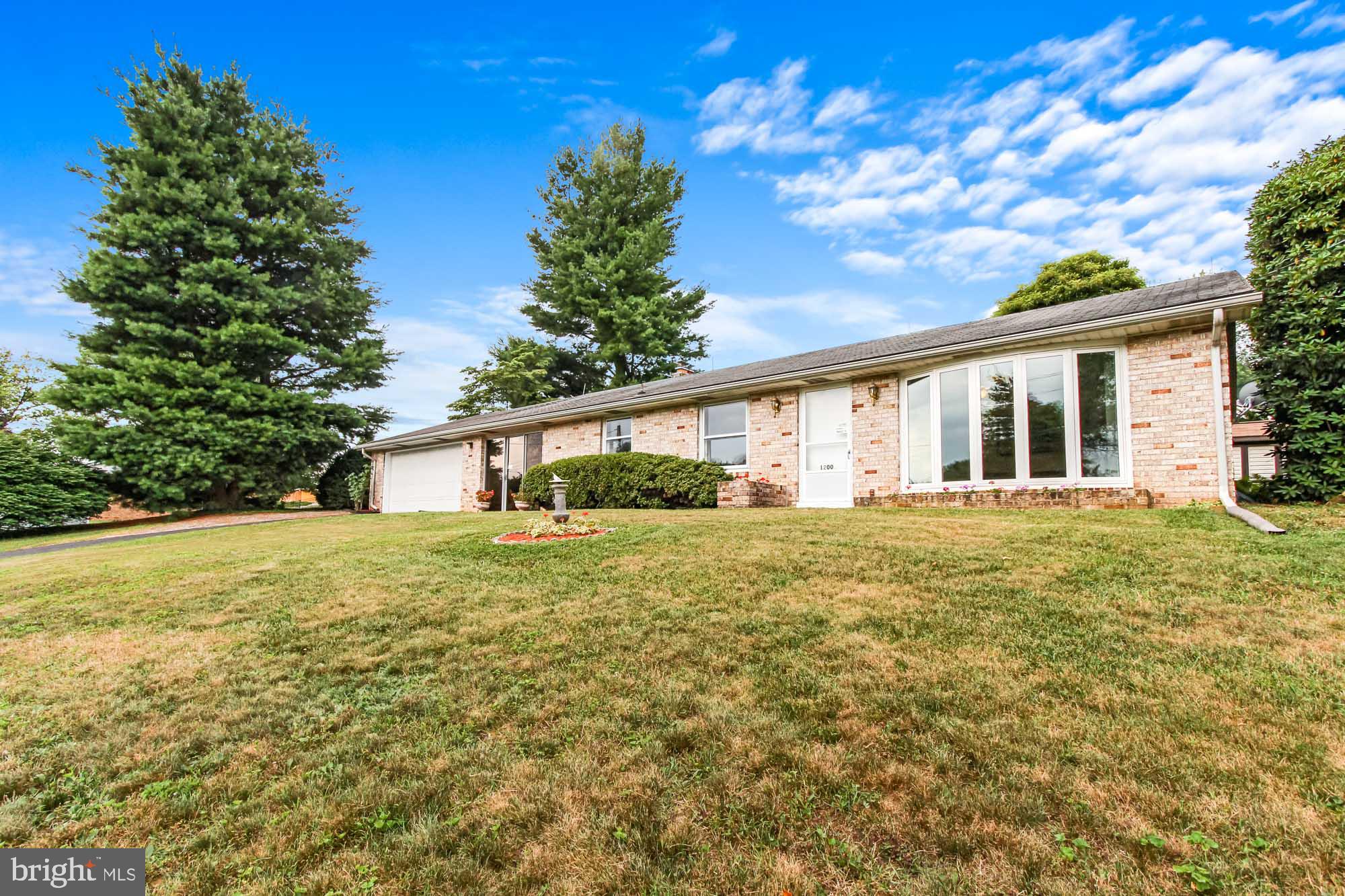 1200 Homewood Road York, PA 17402 - Photo 1 of 25 Gallery Image 1