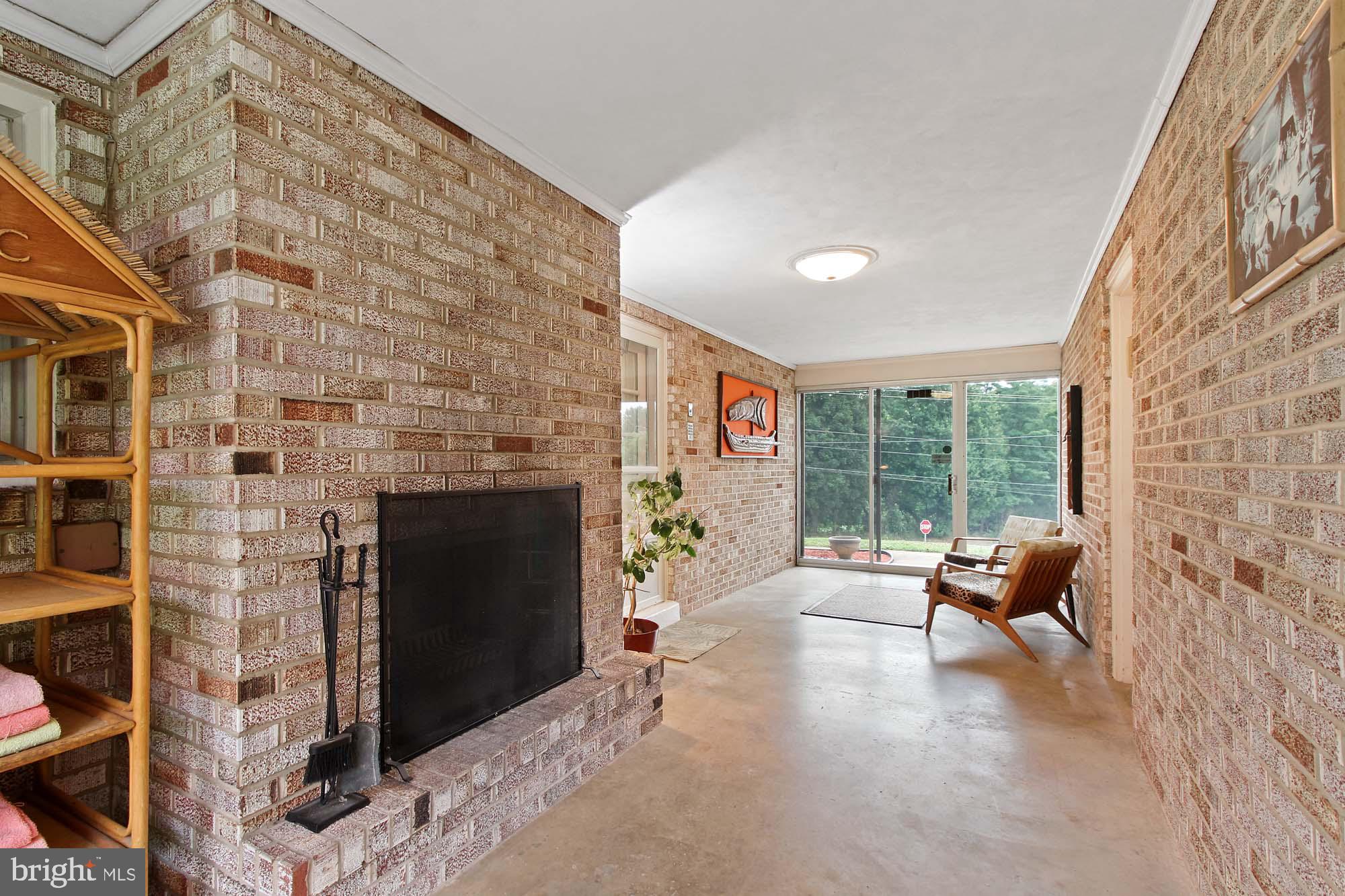 1200 Homewood Road York, PA 17402 - Photo 4 of 25 Gallery Image 4