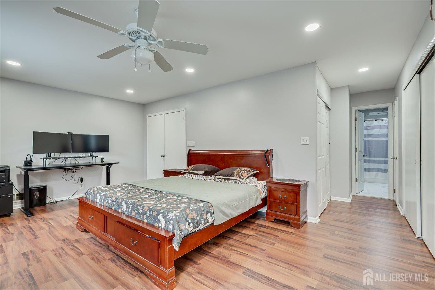 304 Maplecrest Road Edison, NJ 08820 - Photo 26 of 38