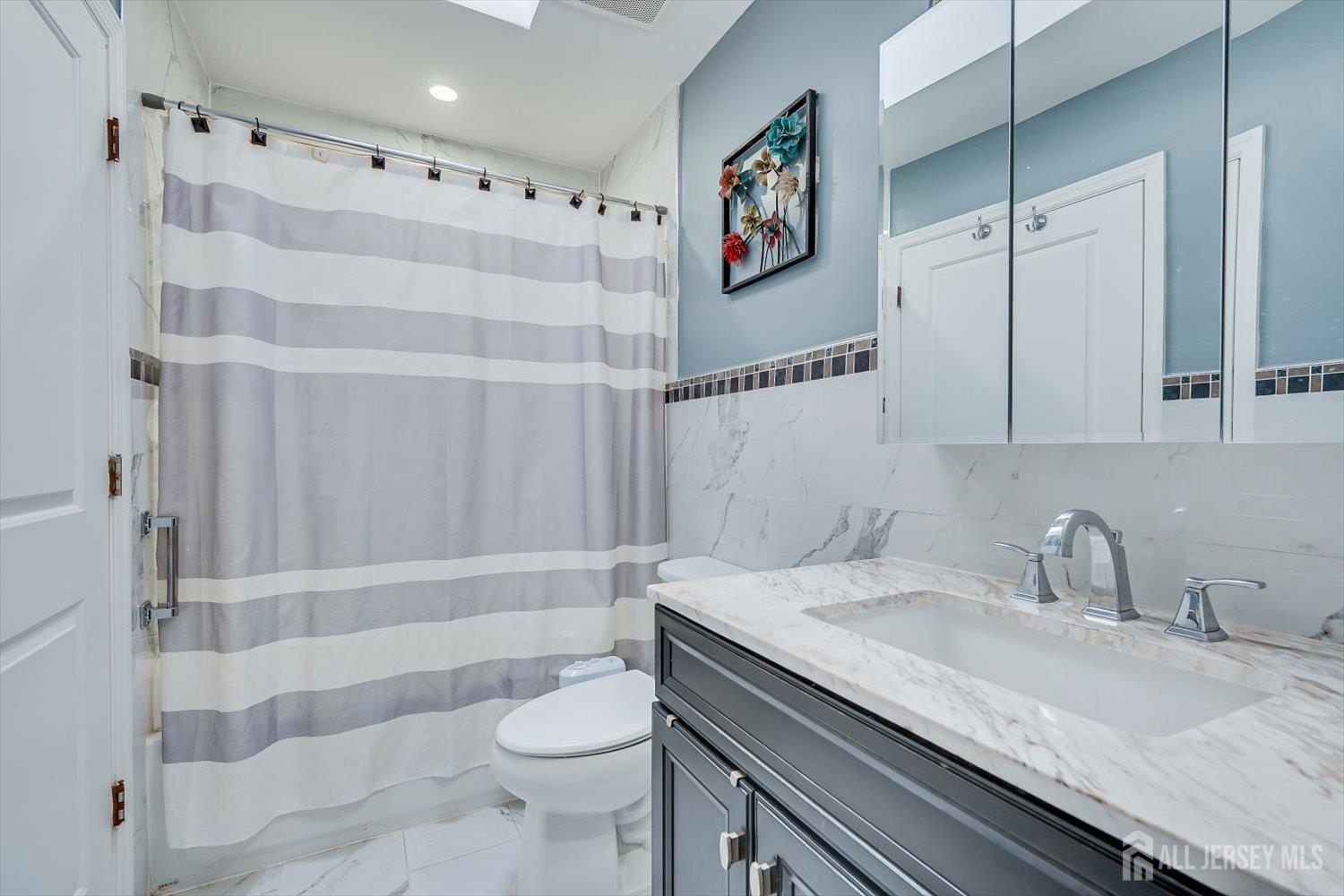 304 Maplecrest Road Edison, NJ 08820 - Photo 28 of 38