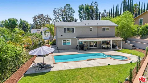 $1,049,000 | 22957 Vista Delgado Drive, Valencia, CA 91354