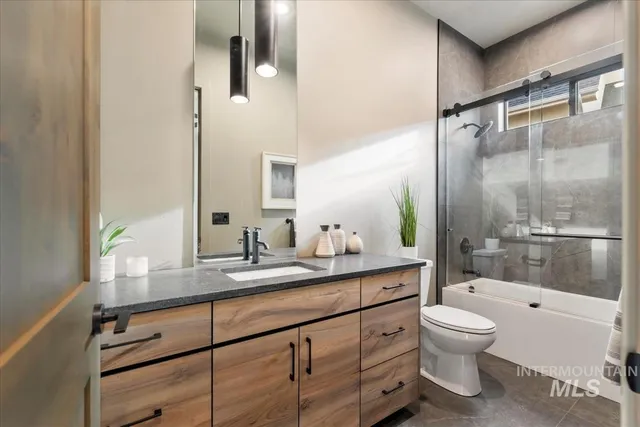 $2,199,999 | 3415 North Harvest Moon Way, Eagle, ID 83616