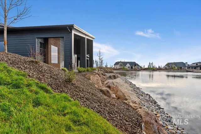 $2,199,999 | 3415 North Harvest Moon Way, Eagle, ID 83616