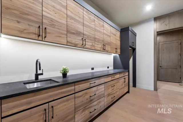 $2,199,999 | 3415 North Harvest Moon Way, Eagle, ID 83616