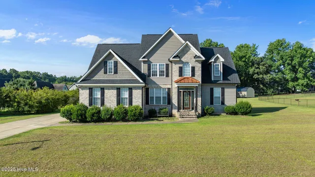 $375,000 | 206 Prior Lane, Pikeville, NC 27863