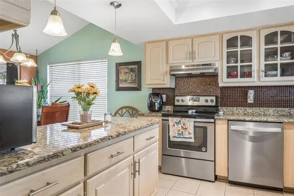 $359,900 | 502 Avocado Circle, Brandon, FL 33510