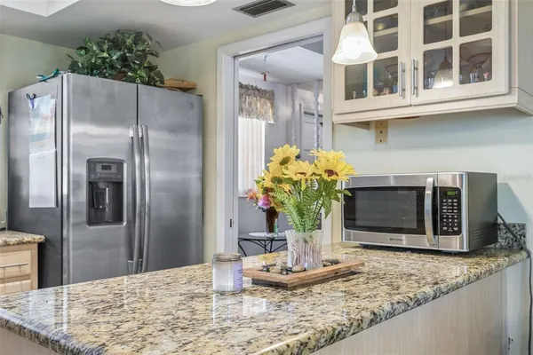 $359,900 | 502 Avocado Circle, Brandon, FL 33510