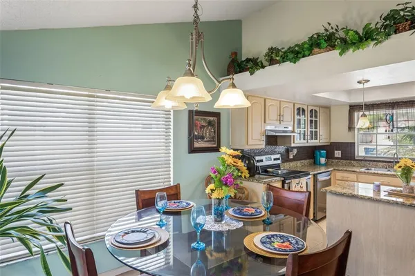 $359,900 | 502 Avocado Circle, Brandon, FL 33510