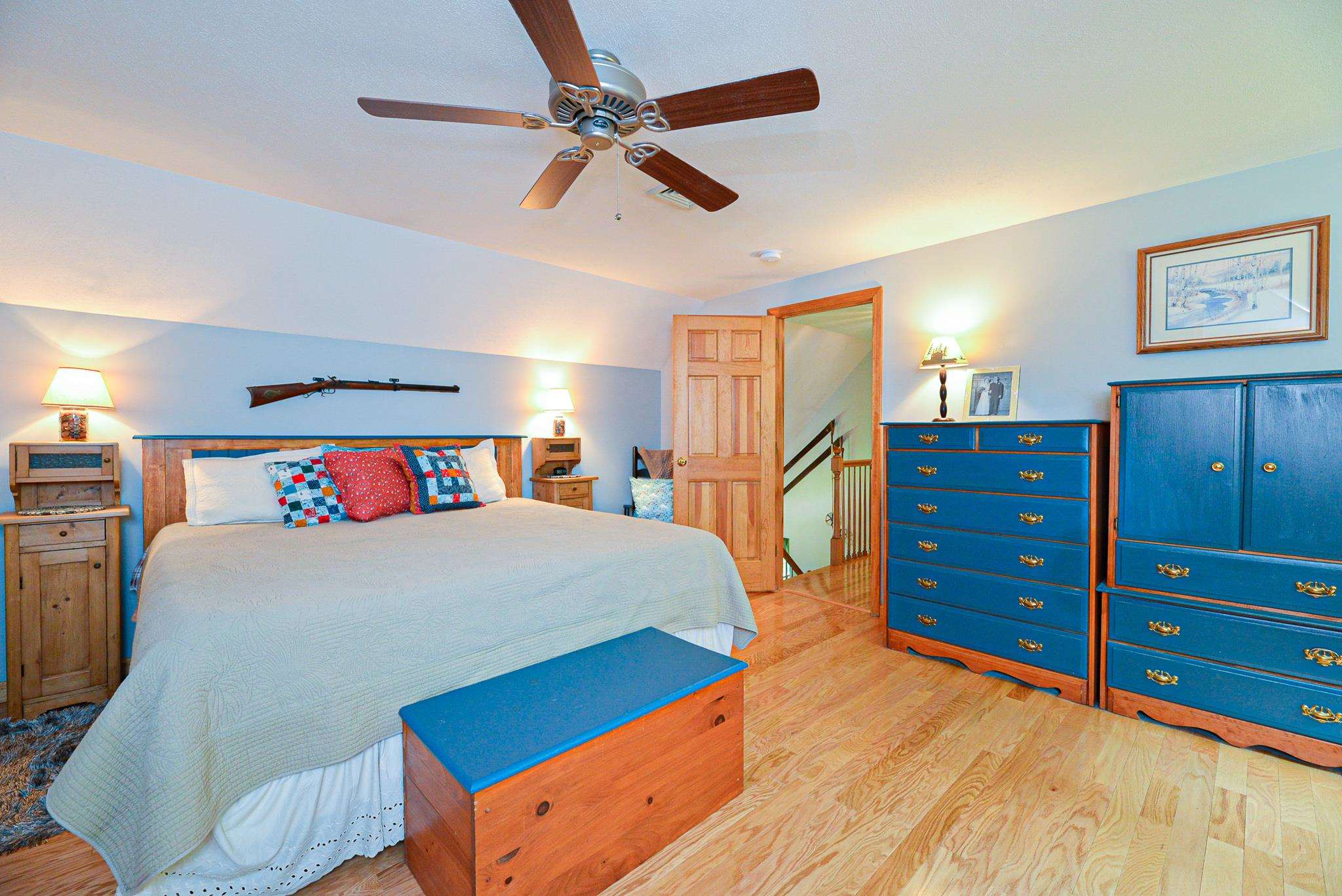 87 Hampstead Road Sandown, NH 03873 - Photo 33 of 40