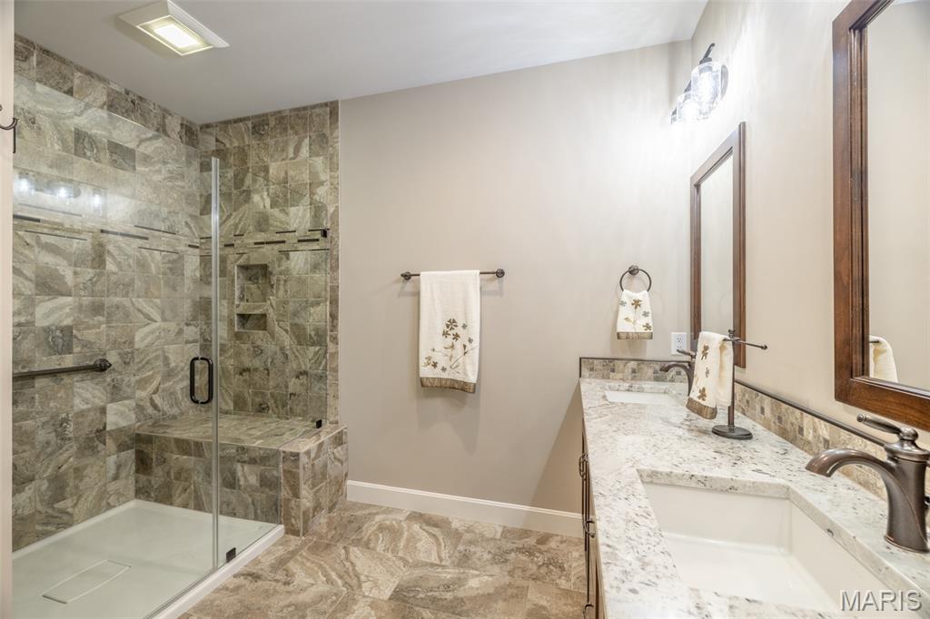 2530 Alpine Trails Drive Innsbrook, MO 63390 - Photo 19 of 45 Gallery Image 19