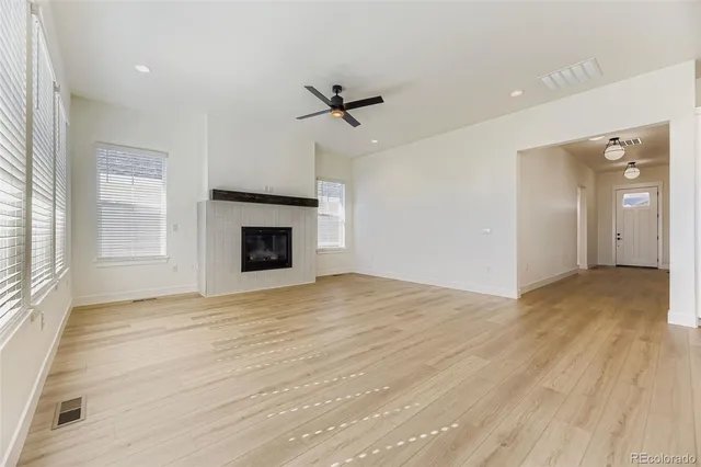 $891,071 | 9046 South Shawnee Court, Aurora, CO 80016