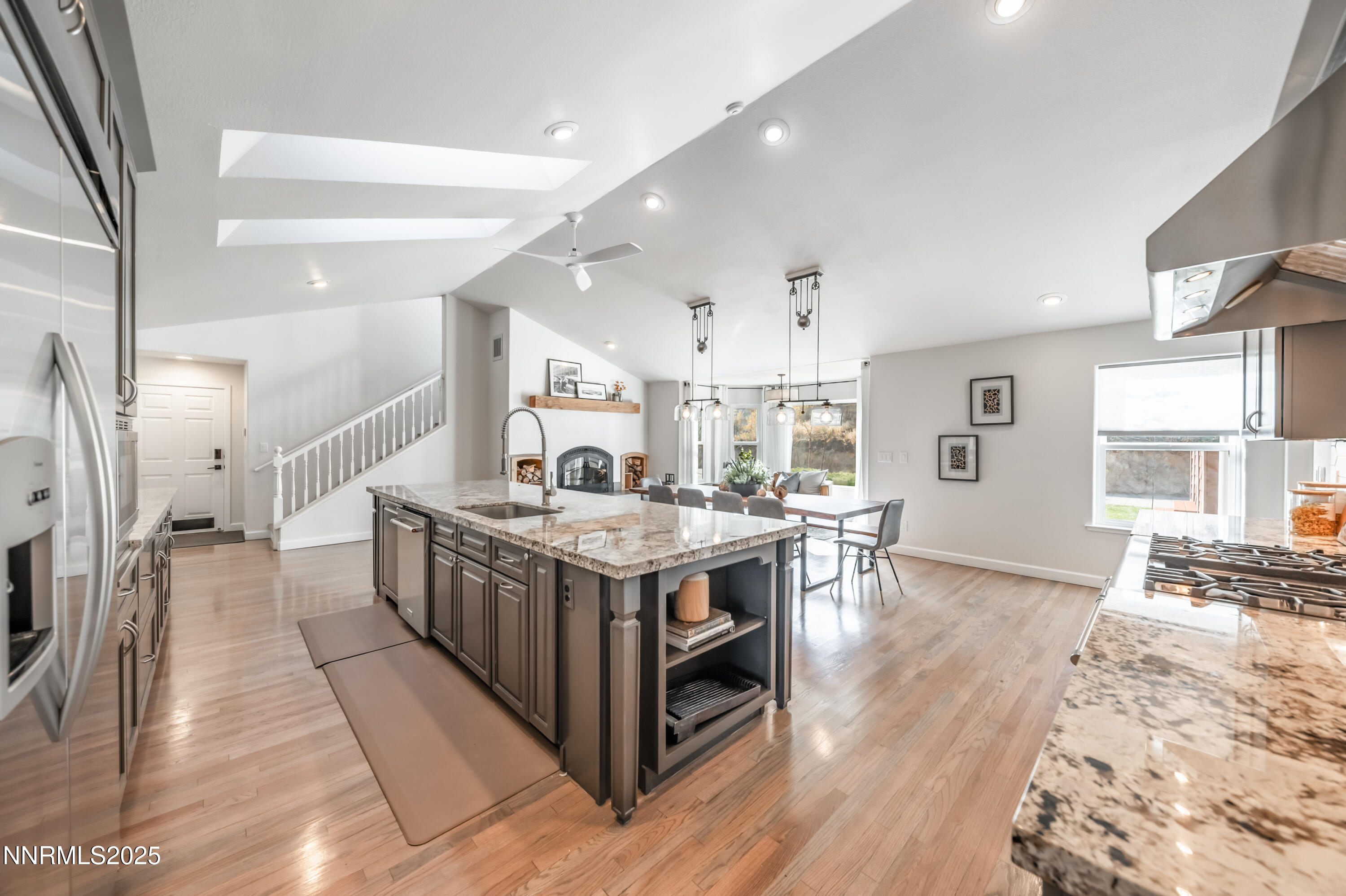 40 MacFarlane Drive Reno, NV 89511 - Photo 13 of 37 a large kitchen with stainless steel appliances granite countertop a large counter top and a stove
