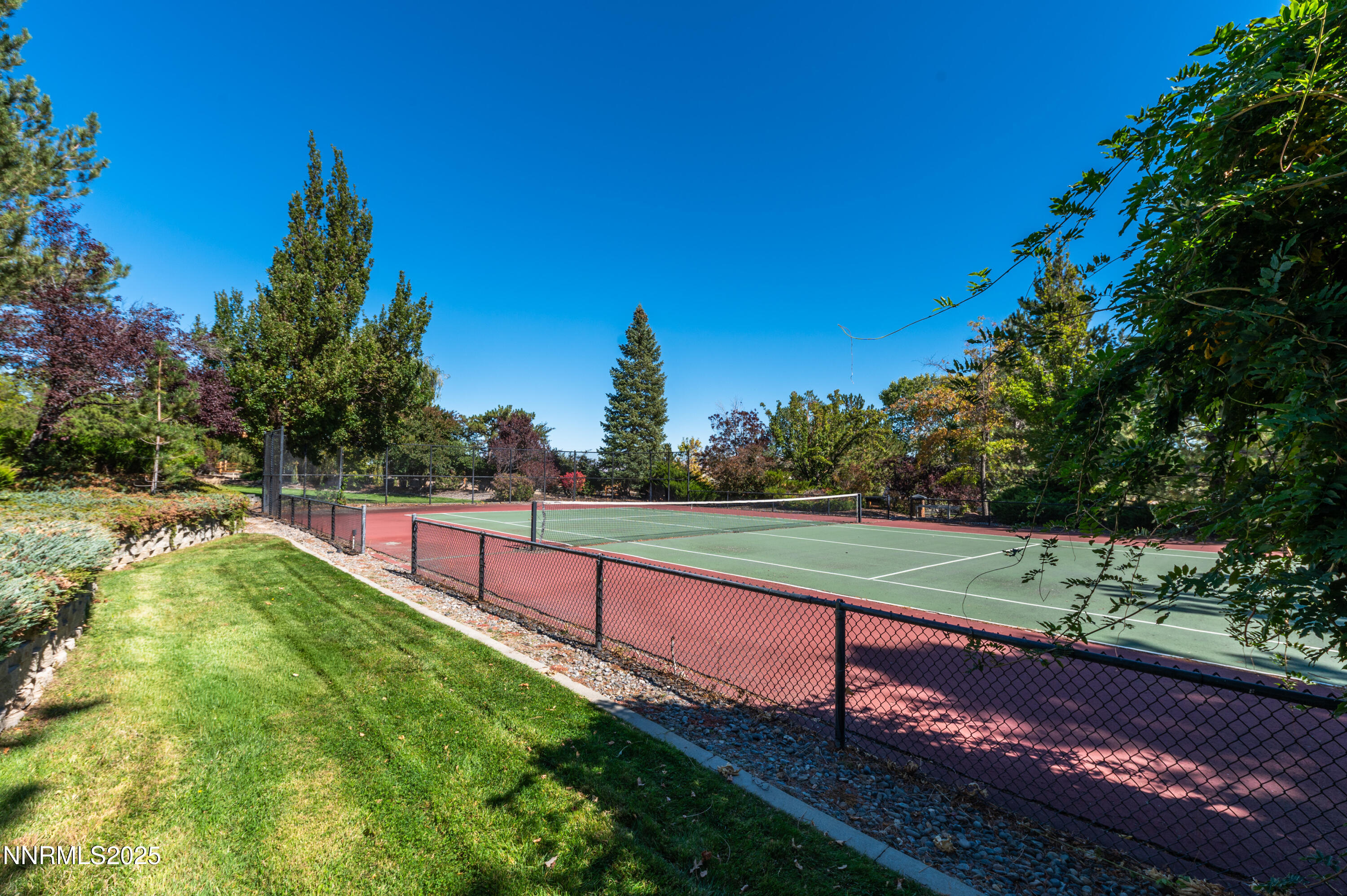 40 MacFarlane Drive Reno, NV 89511 - Photo 28 of 37 a view of a yard with a park