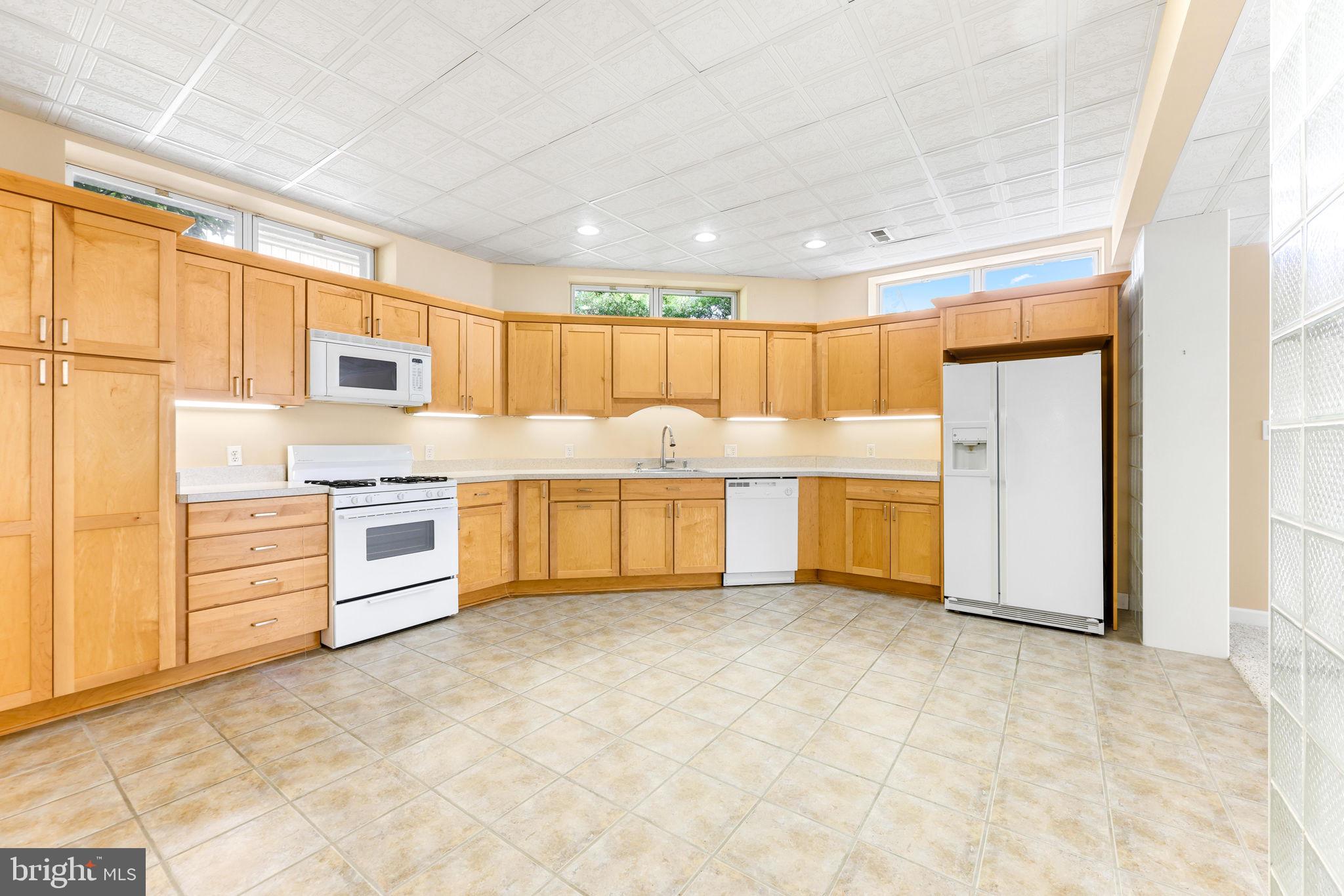 1501 Shore Road Middle River, MD 21220 - Photo 61 of 81 Full secondary kitchen