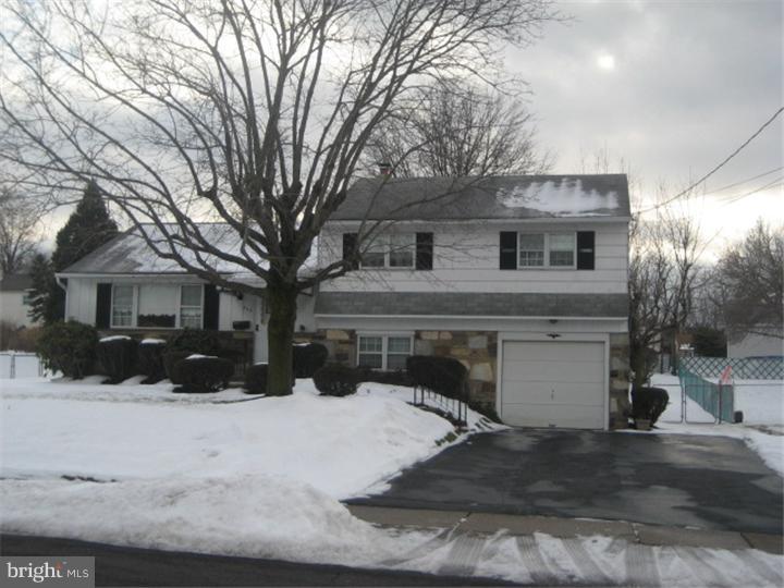 956 Marian Road Warminster, PA 18974 - Photo 1 of 15 Exterior Front
