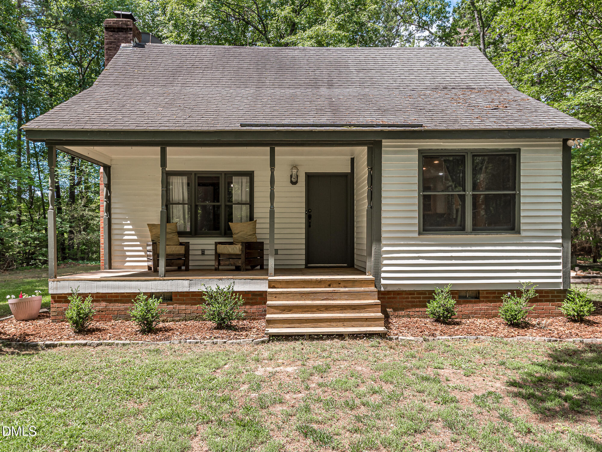 6319 Carbonton Road Sanford, NC 27330 - Photo 4 of 42