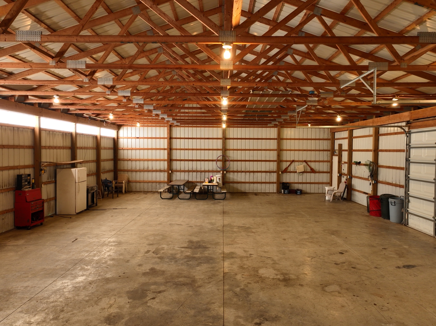 990 East 2800 North Road Clifton, IL 60927 - Photo 15 of 16 a view of a garage with storage