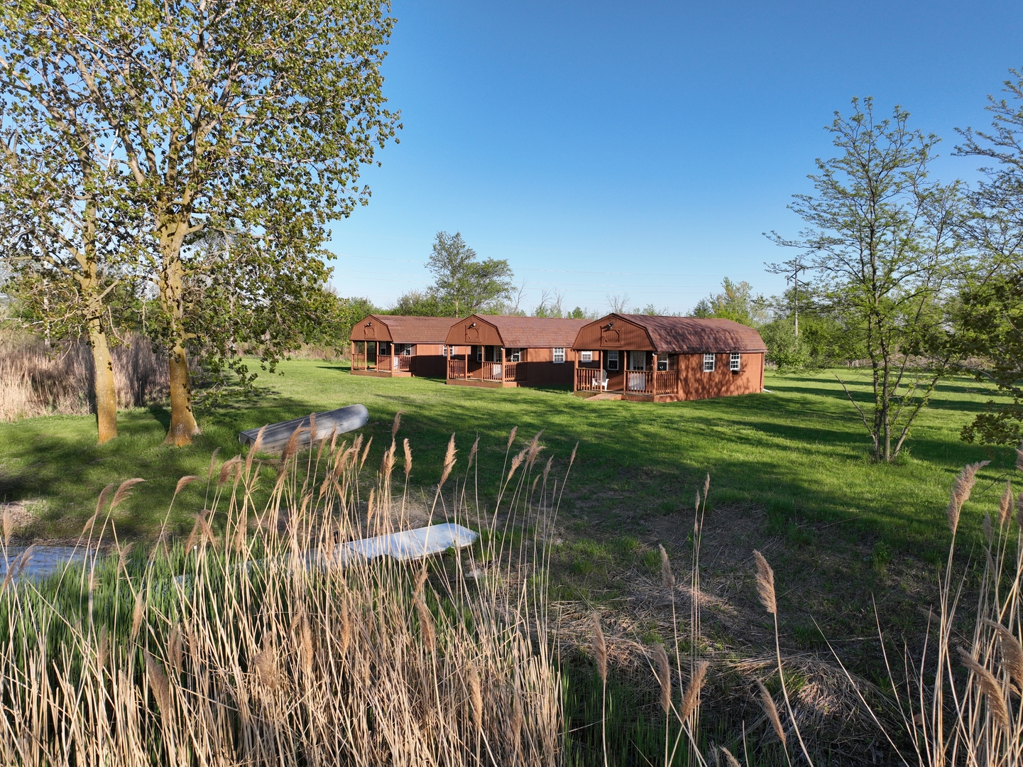 990 East 2800 North Road Clifton, IL 60927 - Photo 4 of 16 a view of swimming pool from a balcony