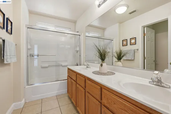 $869,000 | 1339 Cherry Blossom Lane, Tracy, CA 95377