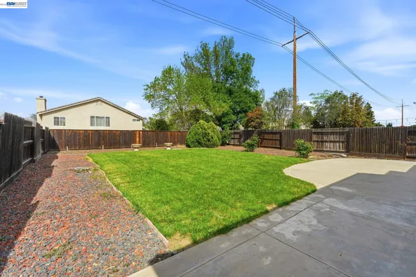 $869,000 | 1339 Cherry Blossom Lane, Tracy, CA 95377