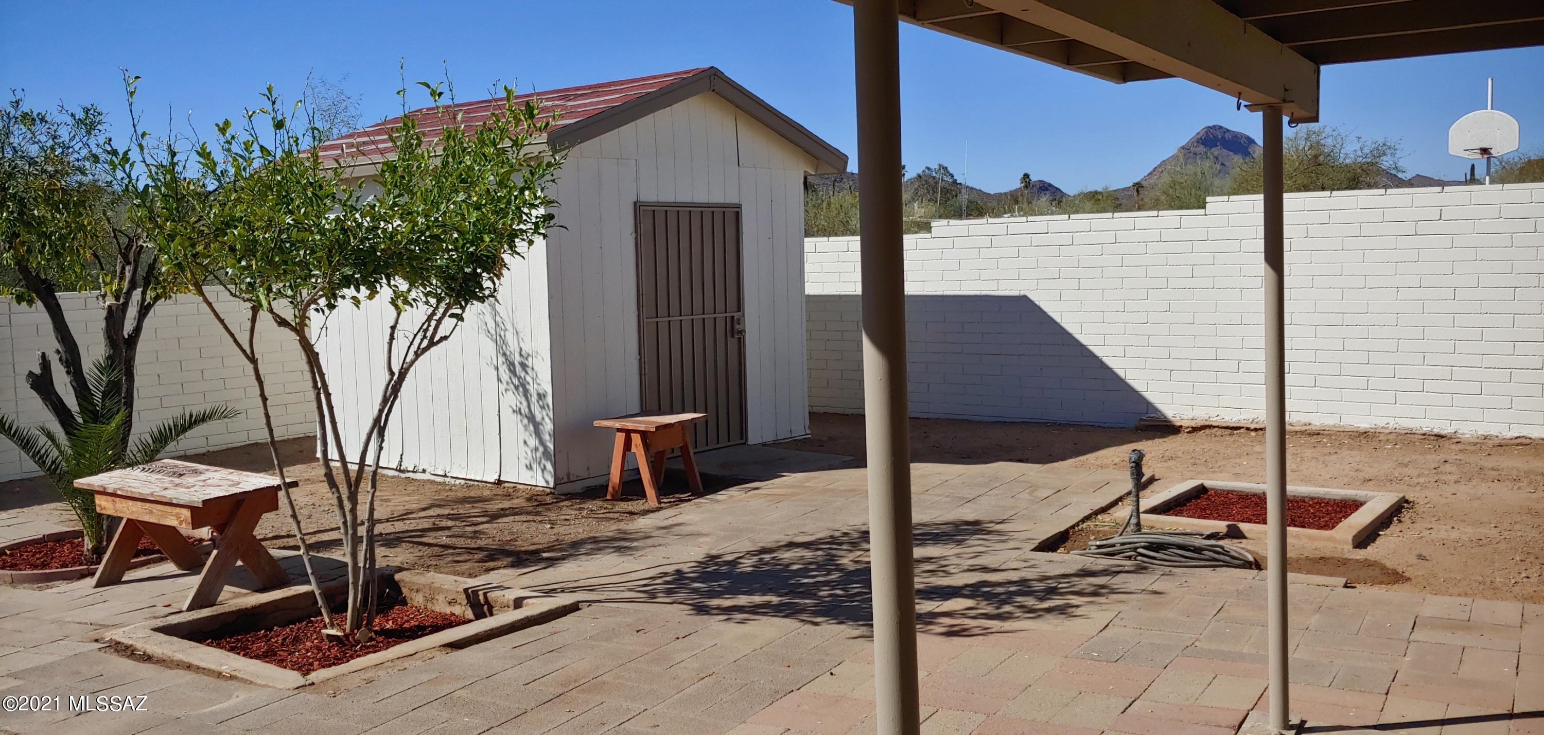 1809 West Saxony Road Tucson, AZ 85713 - Photo 33 of 41
