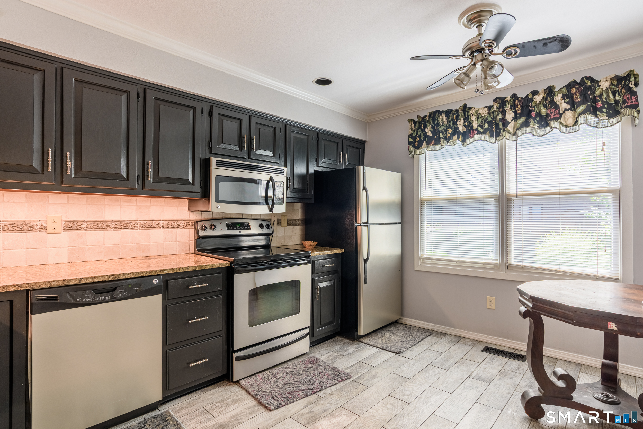 6 Rolling Ridge Road, Unit 6 Monroe, CT 06468 - Photo 4 of 27
