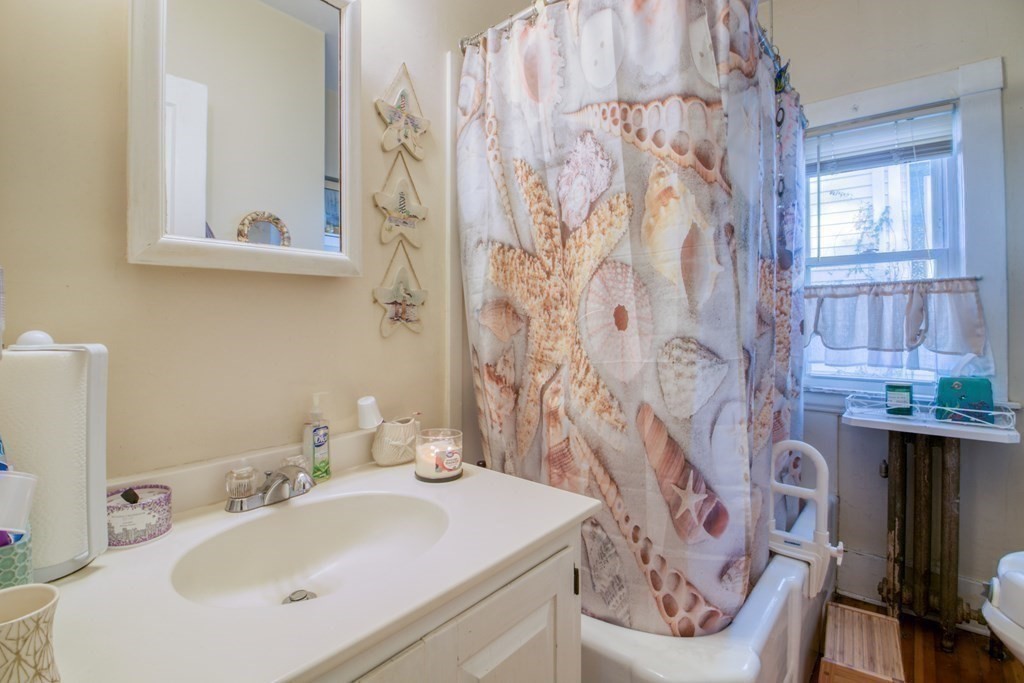 15 Washington Street Springfield, MA 01108 - Photo 14 of 21