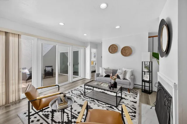 $829,888 | 1919 Alameda De Las Pulgas, Unit 38, San Mateo, CA 94403