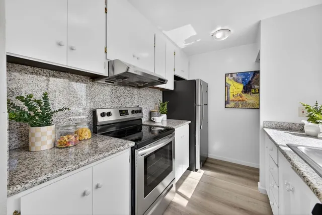 $829,888 | 1919 Alameda De Las Pulgas, Unit 38, San Mateo, CA 94403