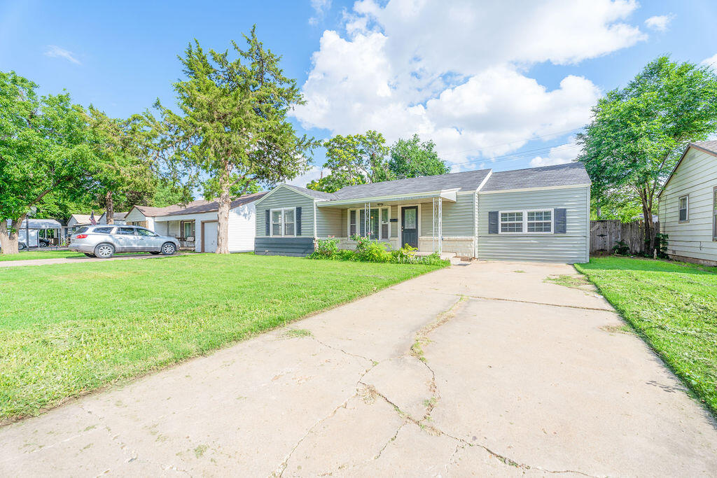 3417 28th Street Lubbock, TX 79410 - Photo 2 of 18 2