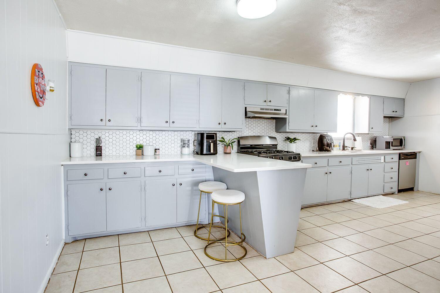 3417 28th Street Lubbock, TX 79410 - Photo 6 of 18 6