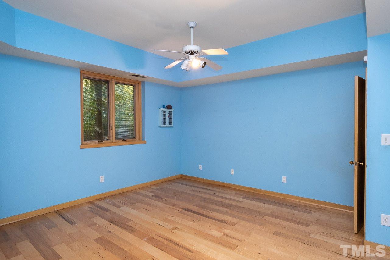 8616 Bournemouth Drive Raleigh, NC 27615 - Photo 18 of 23 Gallery Image 18