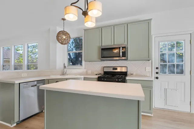 $2,195 | 2209 Boneset Trail, Round Rock, TX 78665